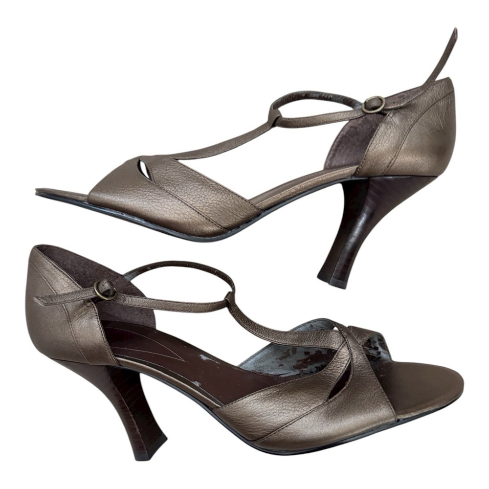 BANDOLINO Women's Copper Brown Open Toe Buckle T-Strap Heels Shoes (Size 9 M)